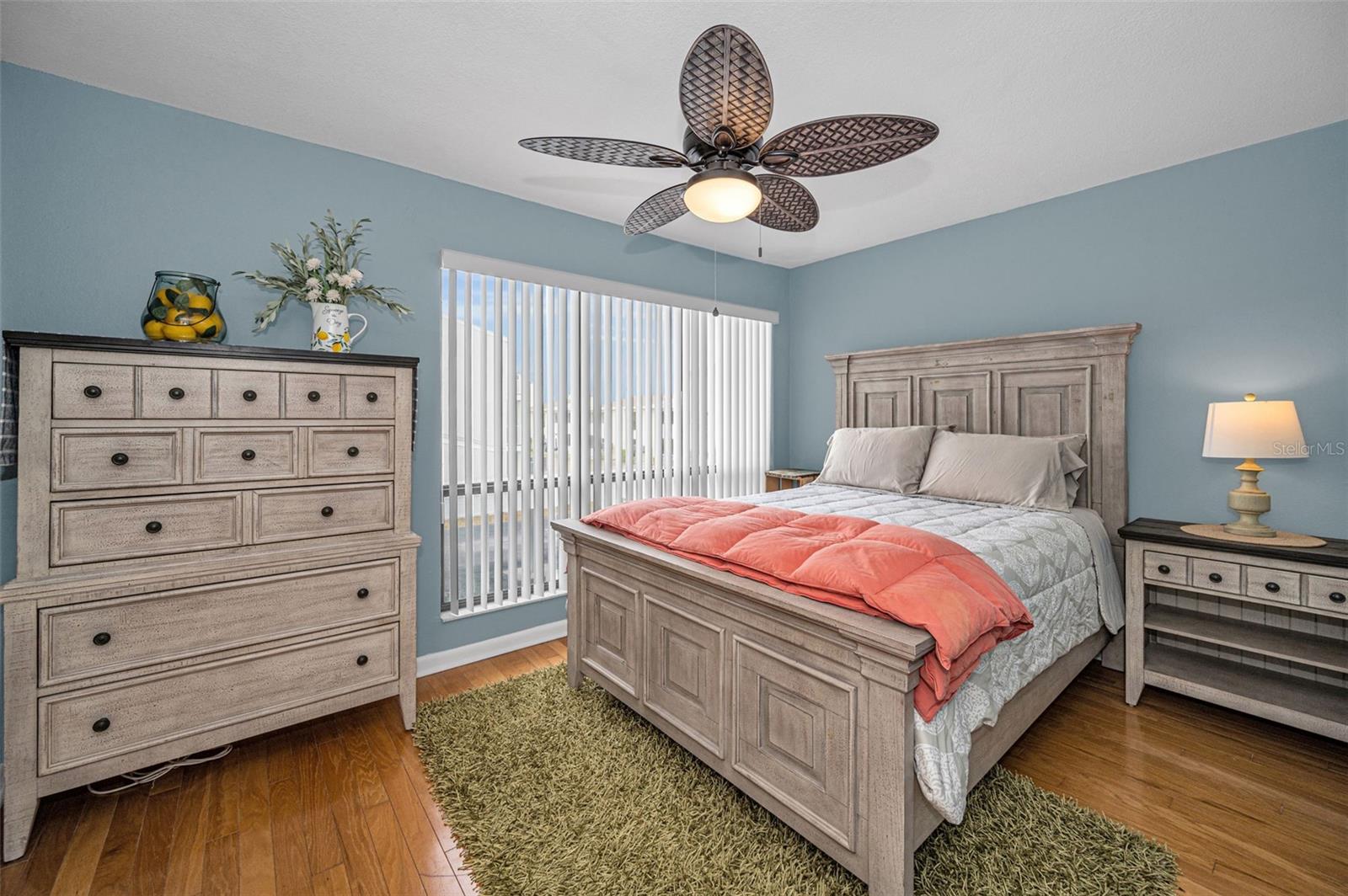 Upper level Bedroom #2