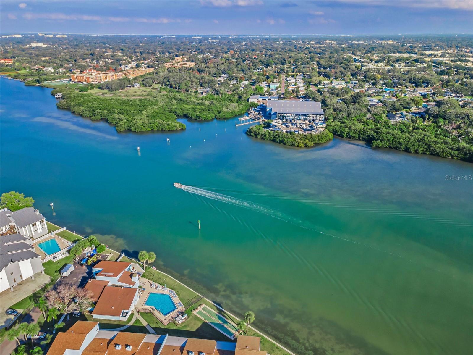 Directly on the Intracoastal Waterway