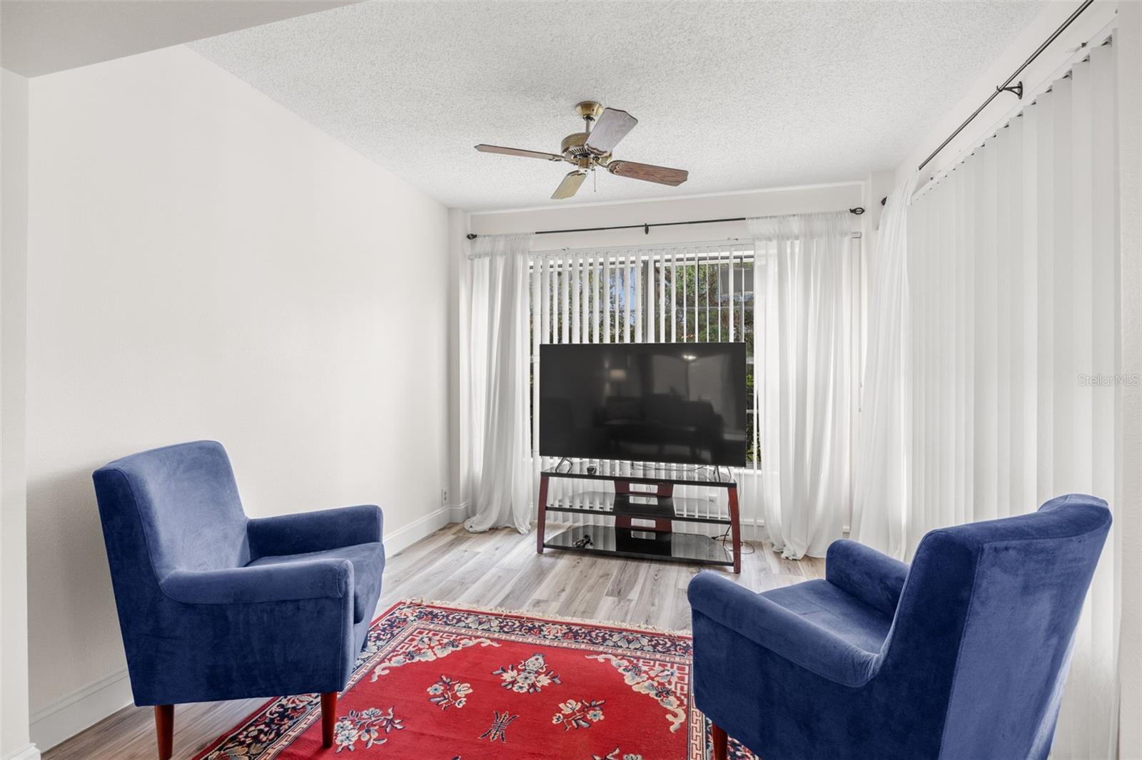 This area is a perfect den/study or TV Room with lots of natural light!