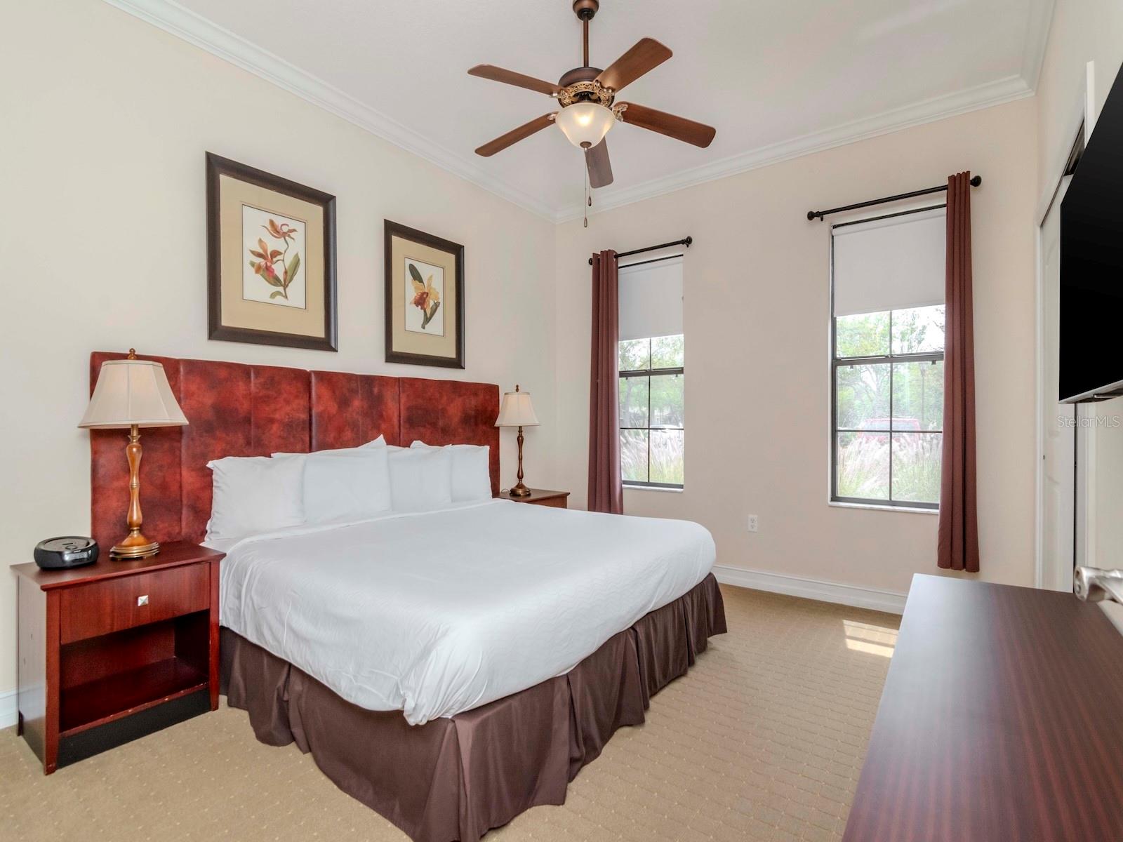 Master bedroom King bed