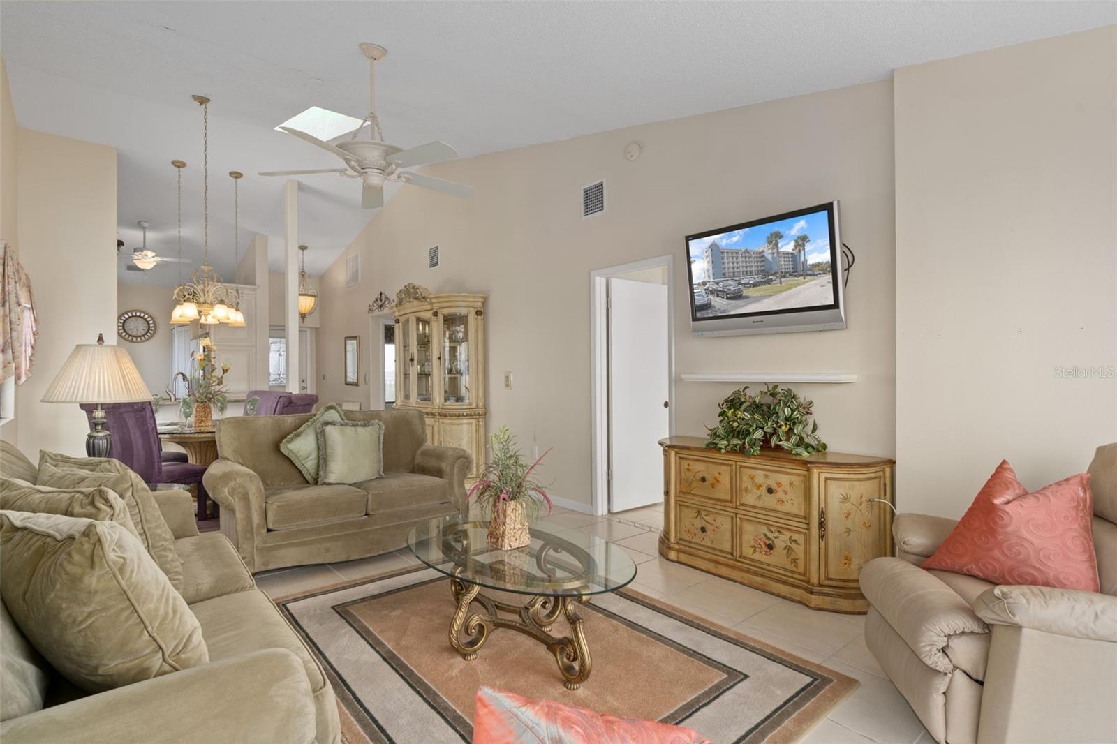 Great room with high ceilings