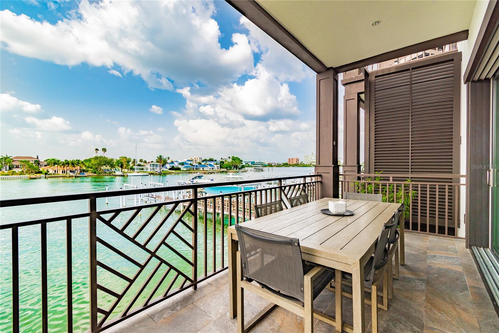 Large Balcony with outdoor Dining Area