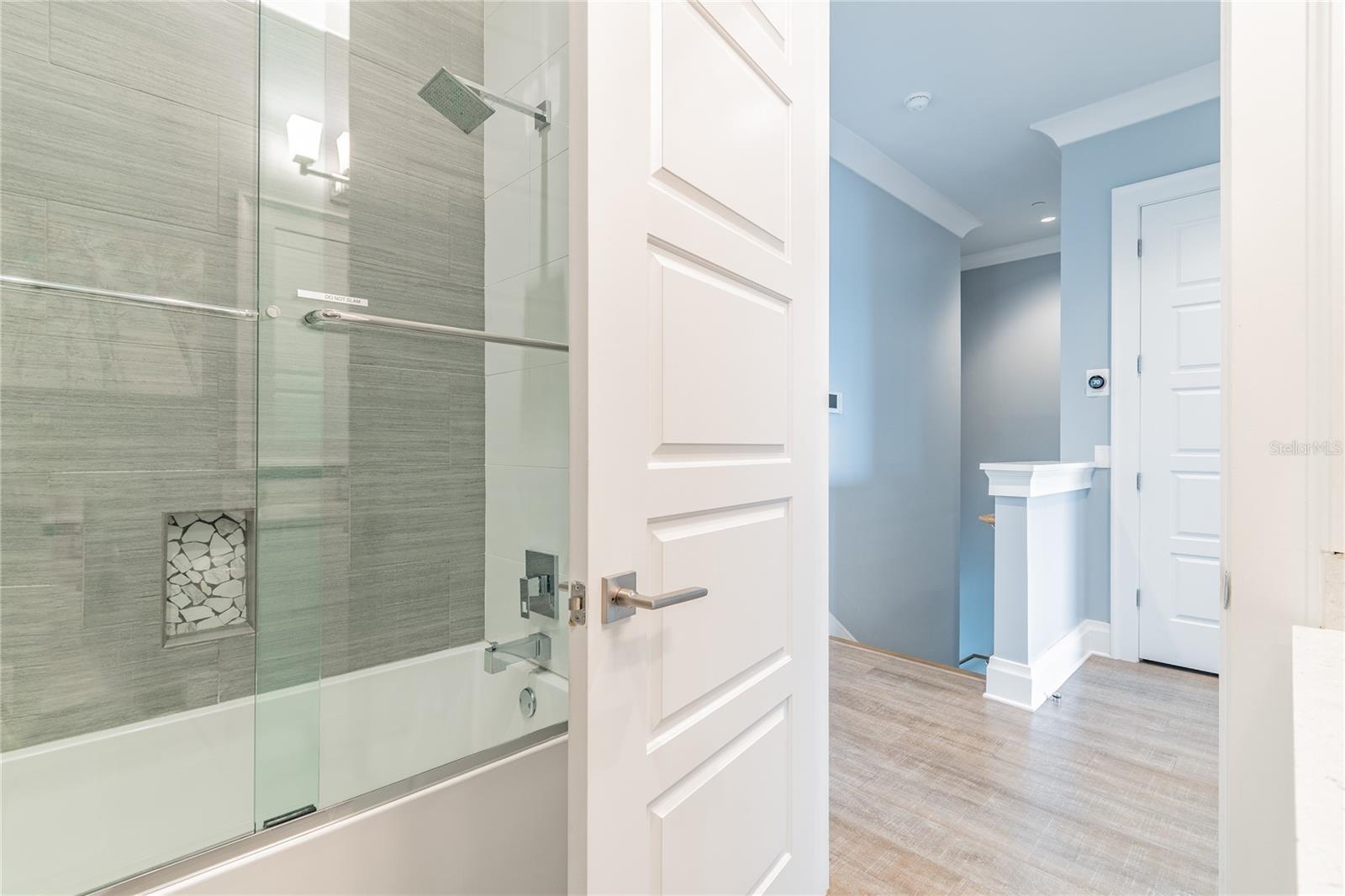 Guest Bath with Tub/ Shower Combo