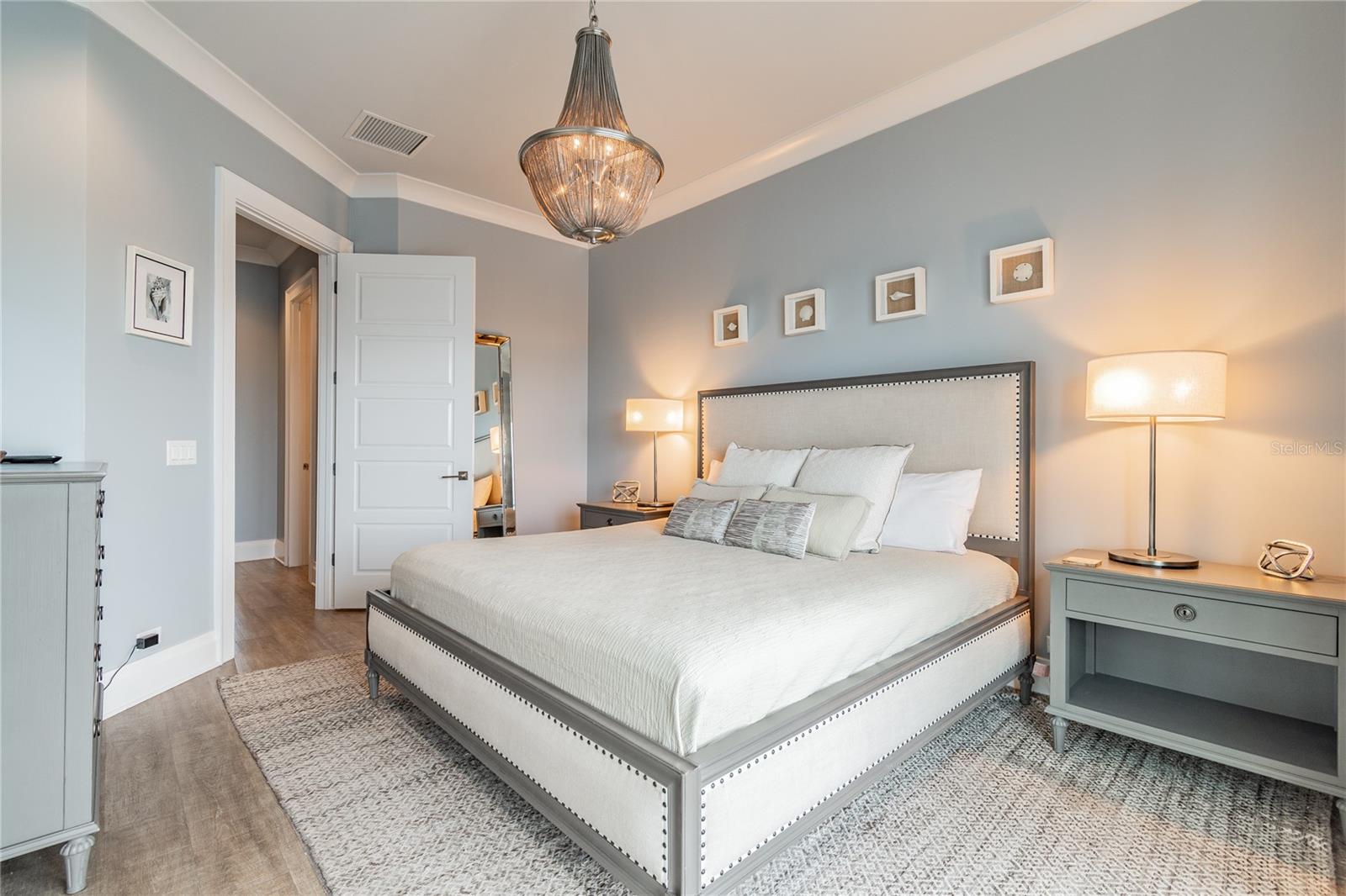 Master Bedroom with King size Bed, Flat Screen TV & Large Balcony overlooking Clearwater Bay