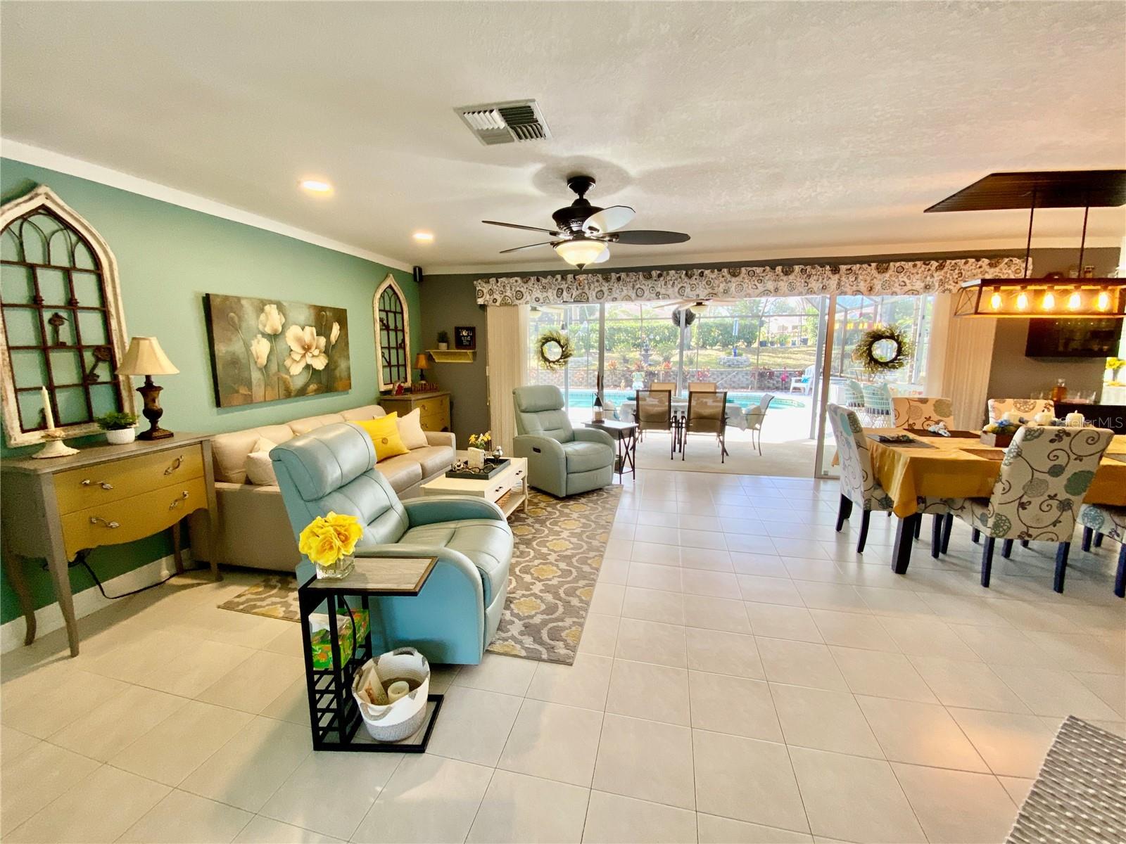 Popcorn ceilings removed. Recessed Lighting.