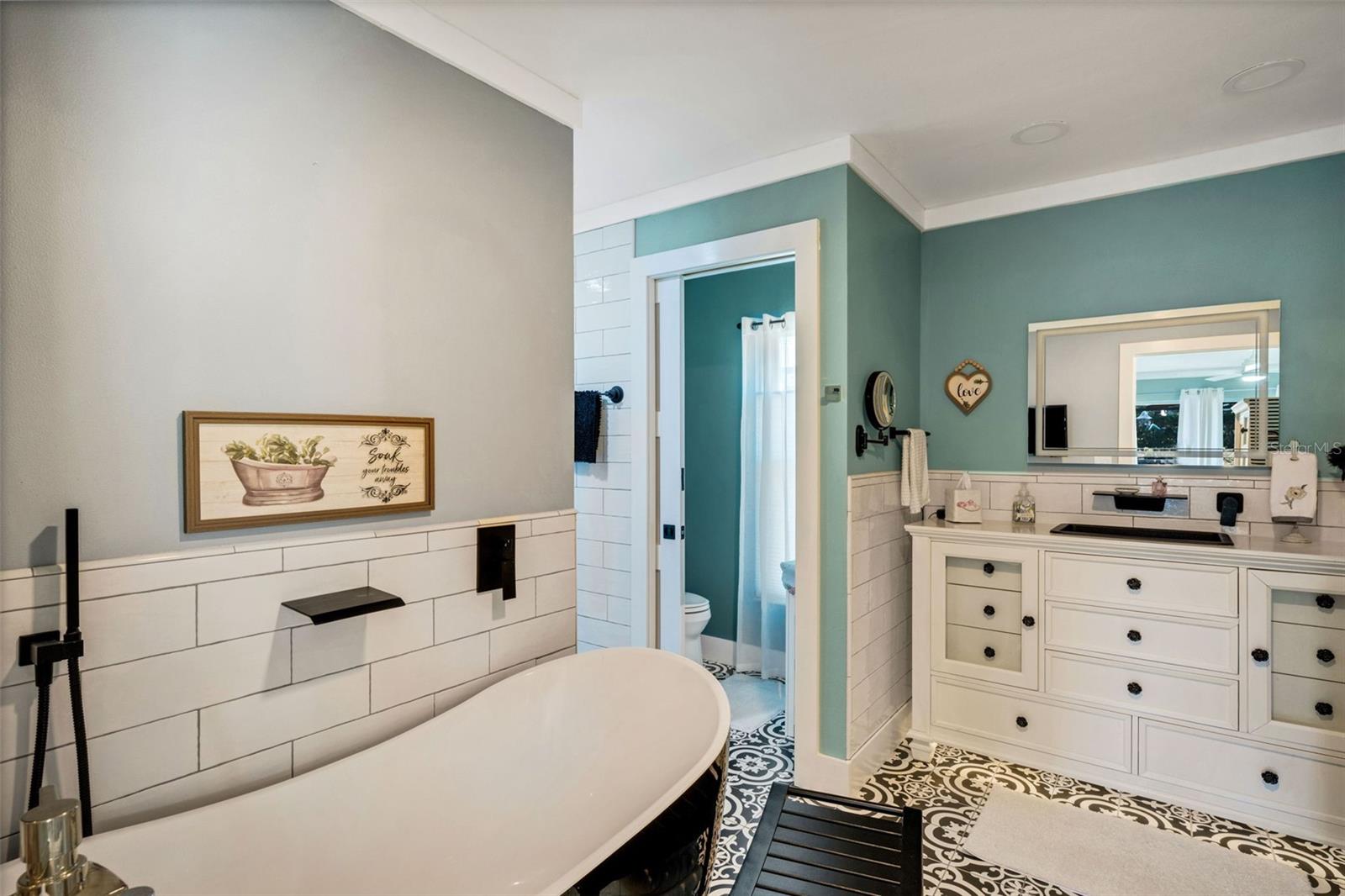 Soaking tub with Shower wand