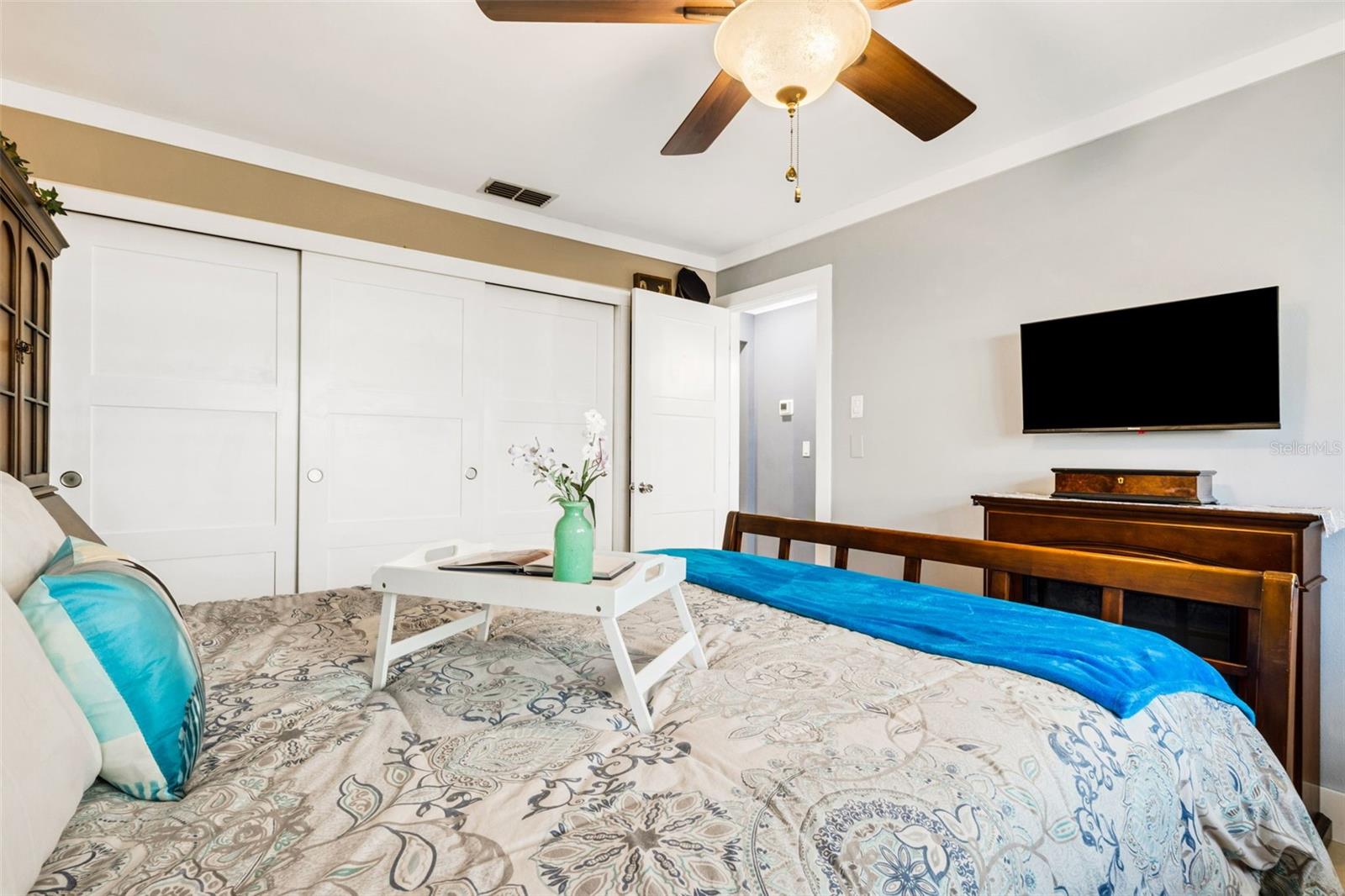 New modern triple closet doors