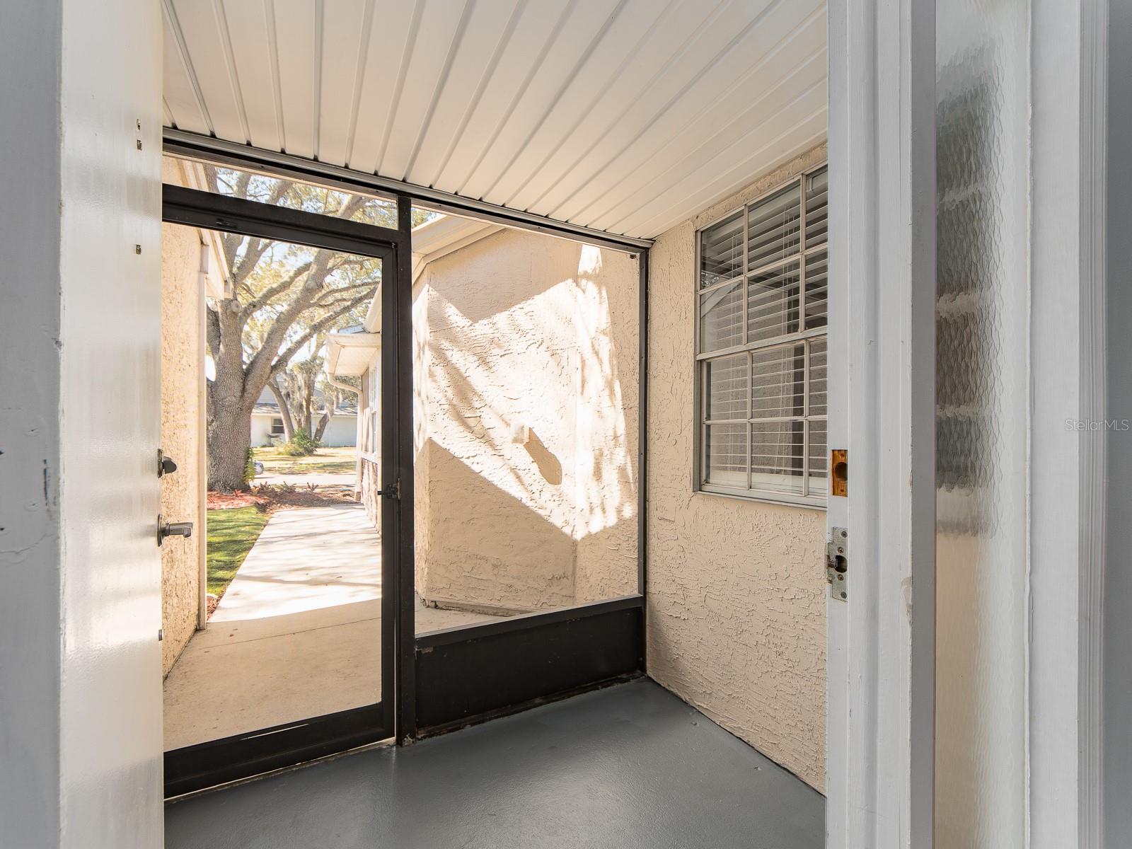 Screened in front porch