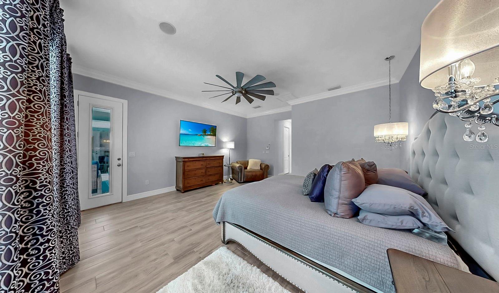 Oversized Master Retreat