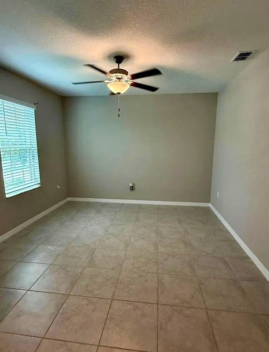 FRONT OFFICE - 1ST FLOOR