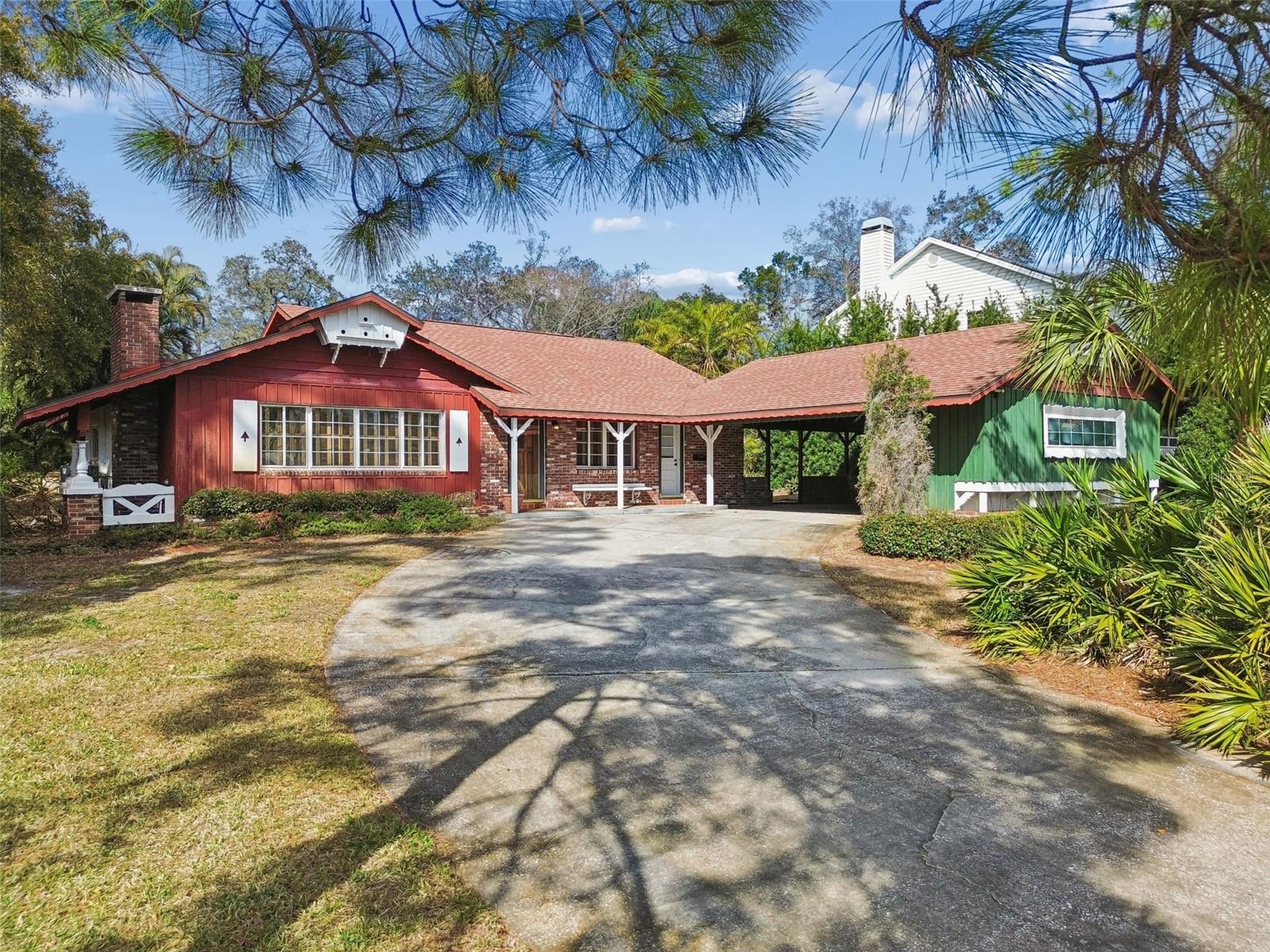 Gorgeous Home w/Spectacular Driveway