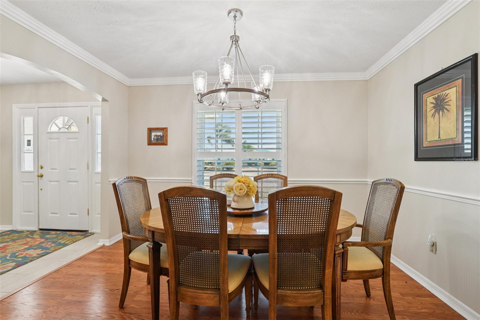 Formal dining room