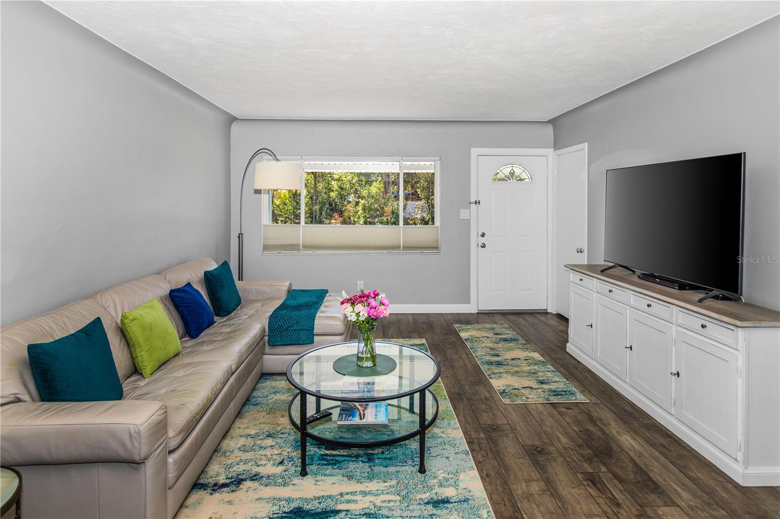 Beautiful window treatments and paint colors