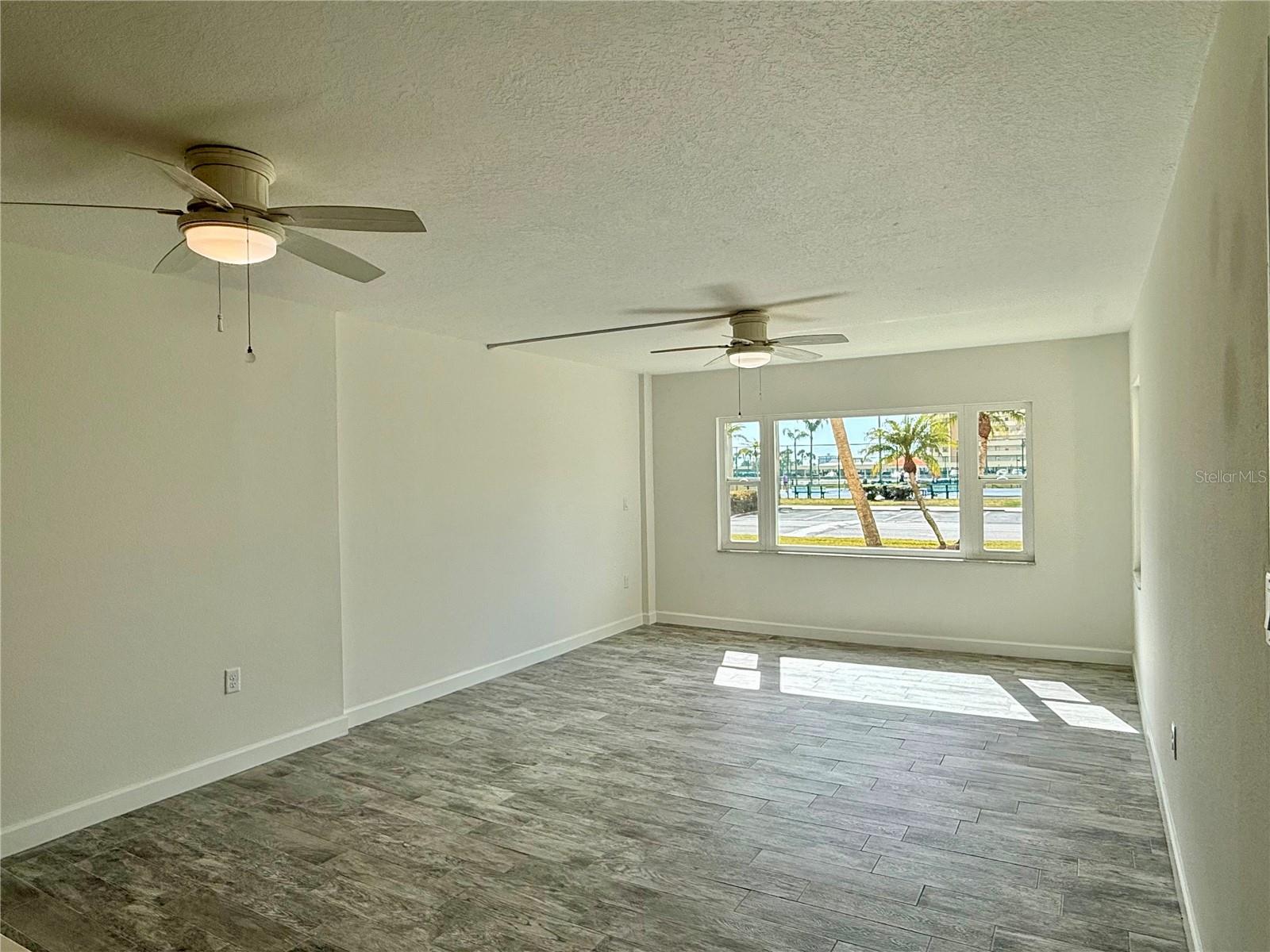 Spacious living room/dining room combo.