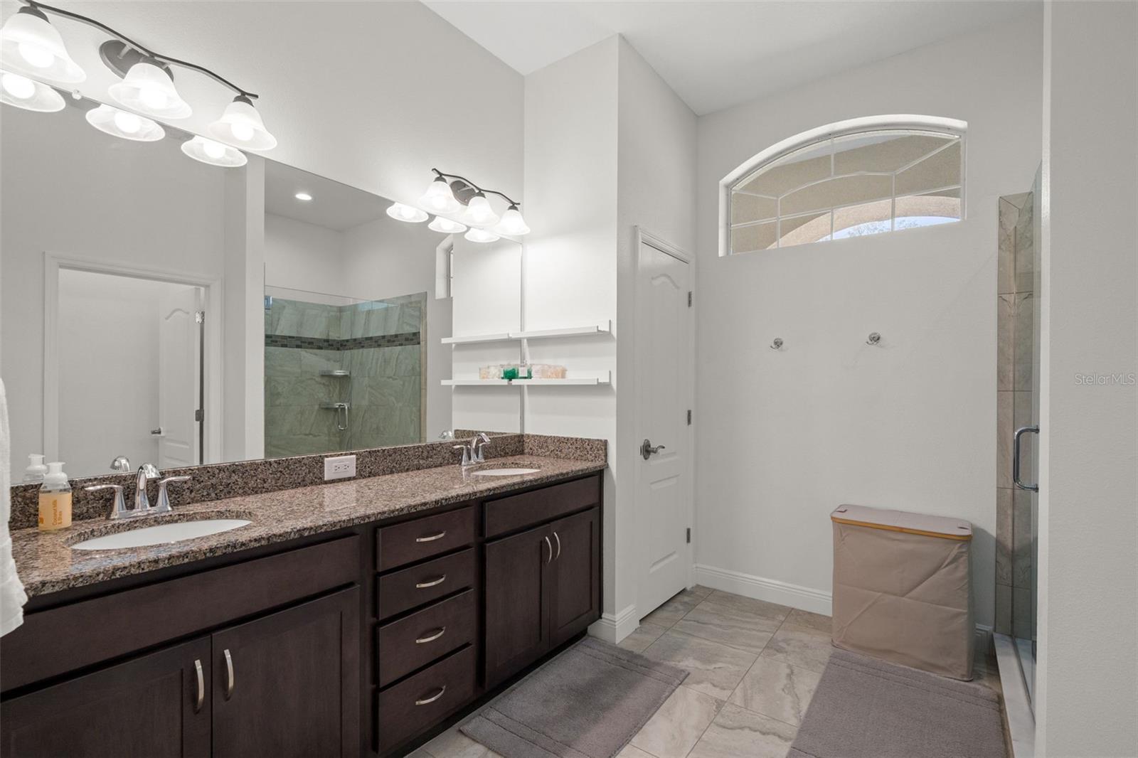 Ensuite Primary Bathroom