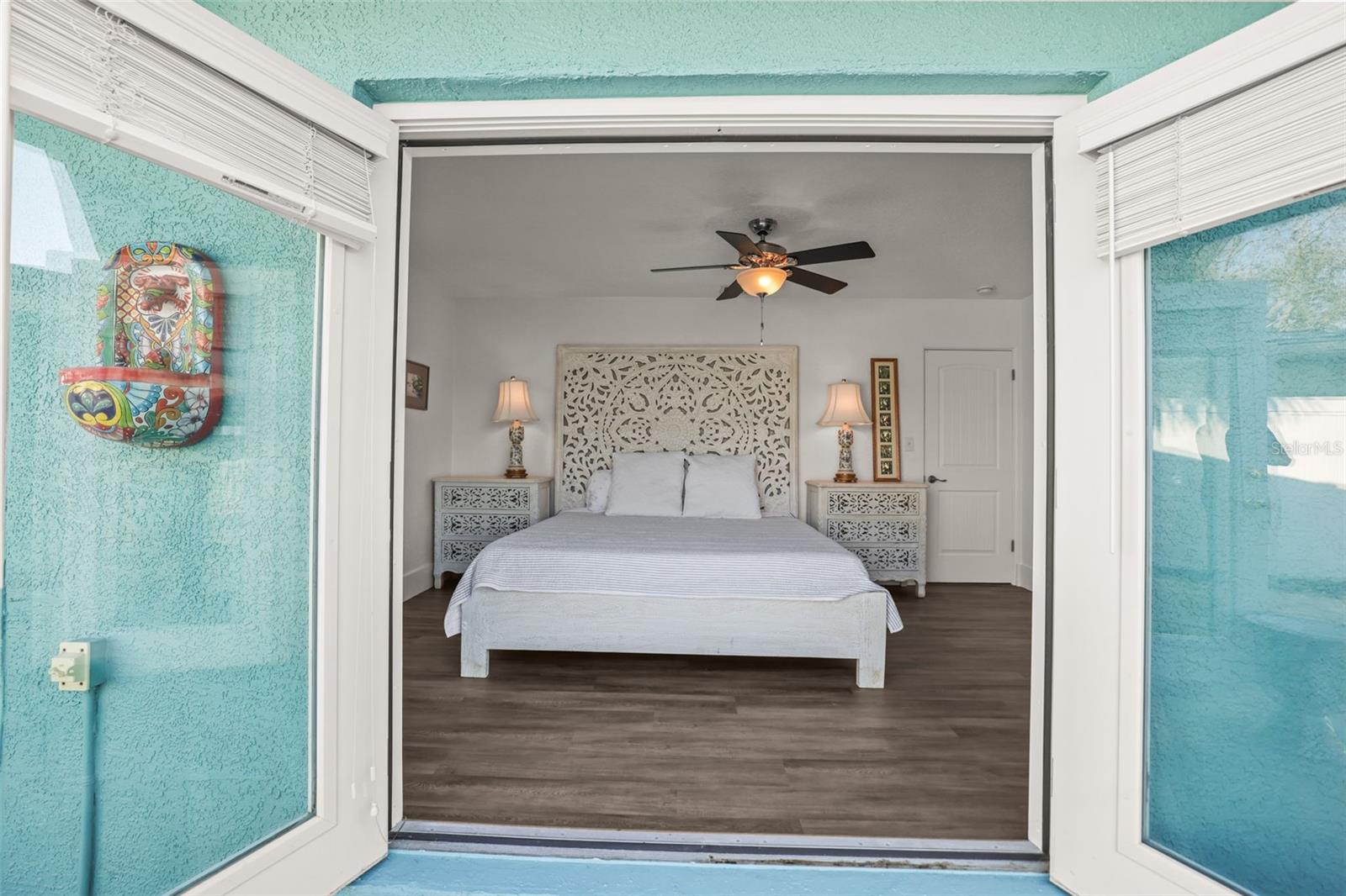 Bedroom 2 with Pool view