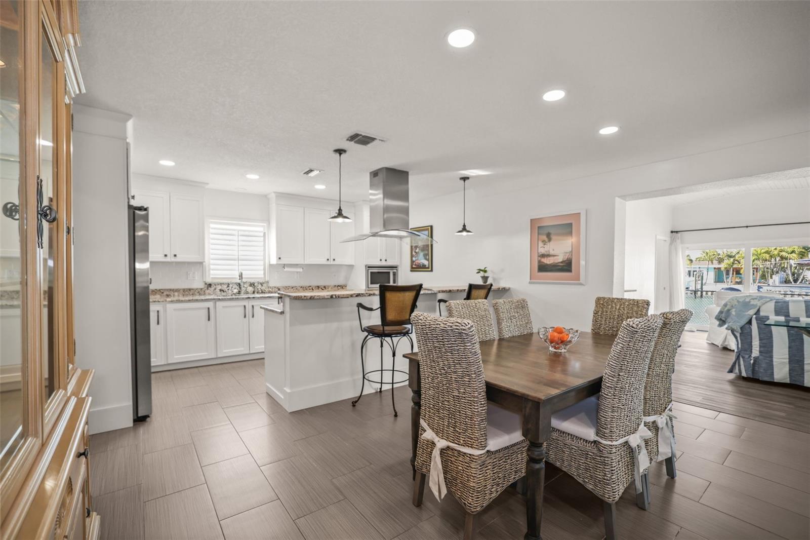 Open Concept Dining Area