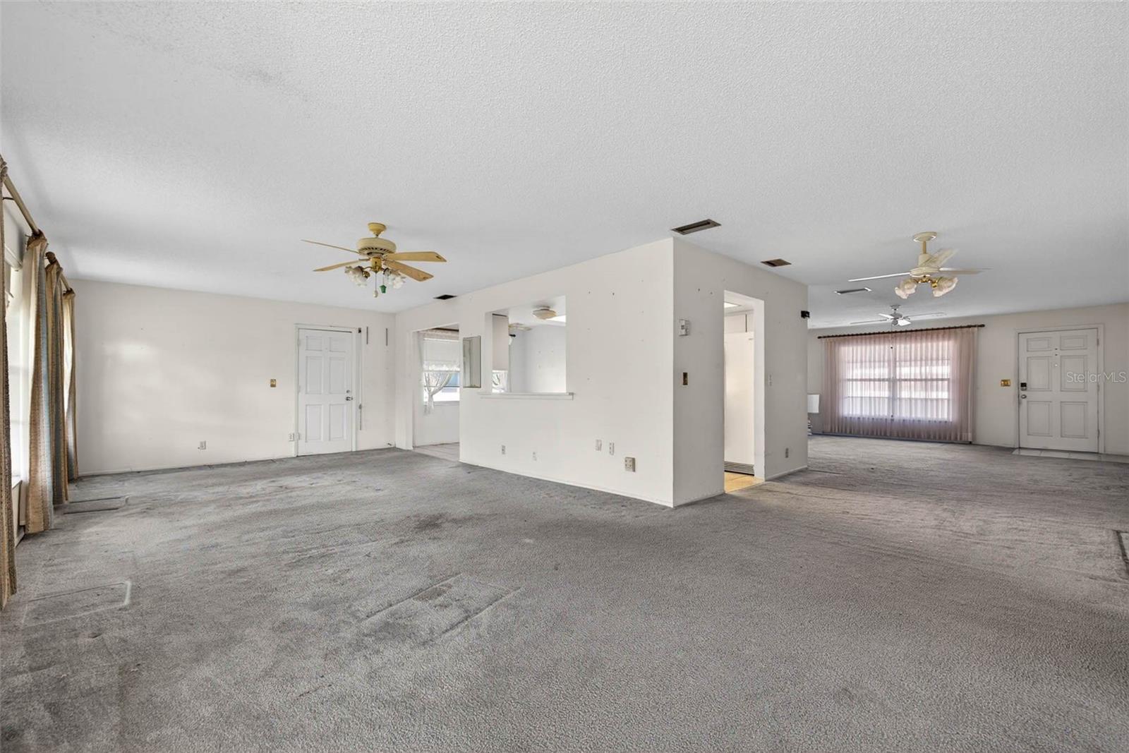 Family room/dining room