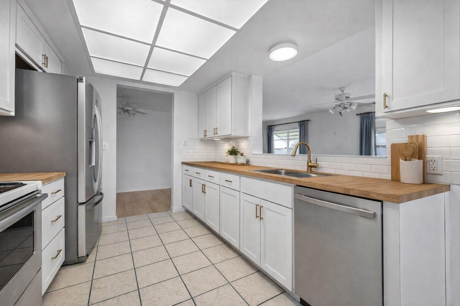 Virtually remodeled kitchen