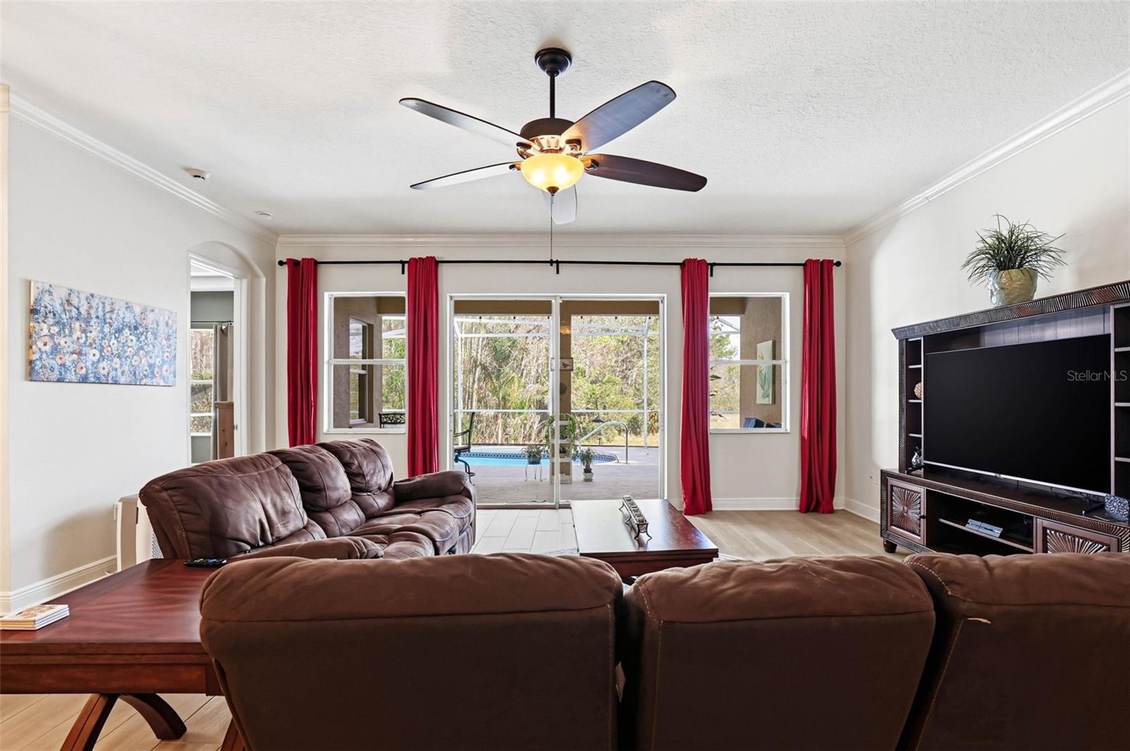 Living Room-Sliding Doors/Access to Outdoor Space