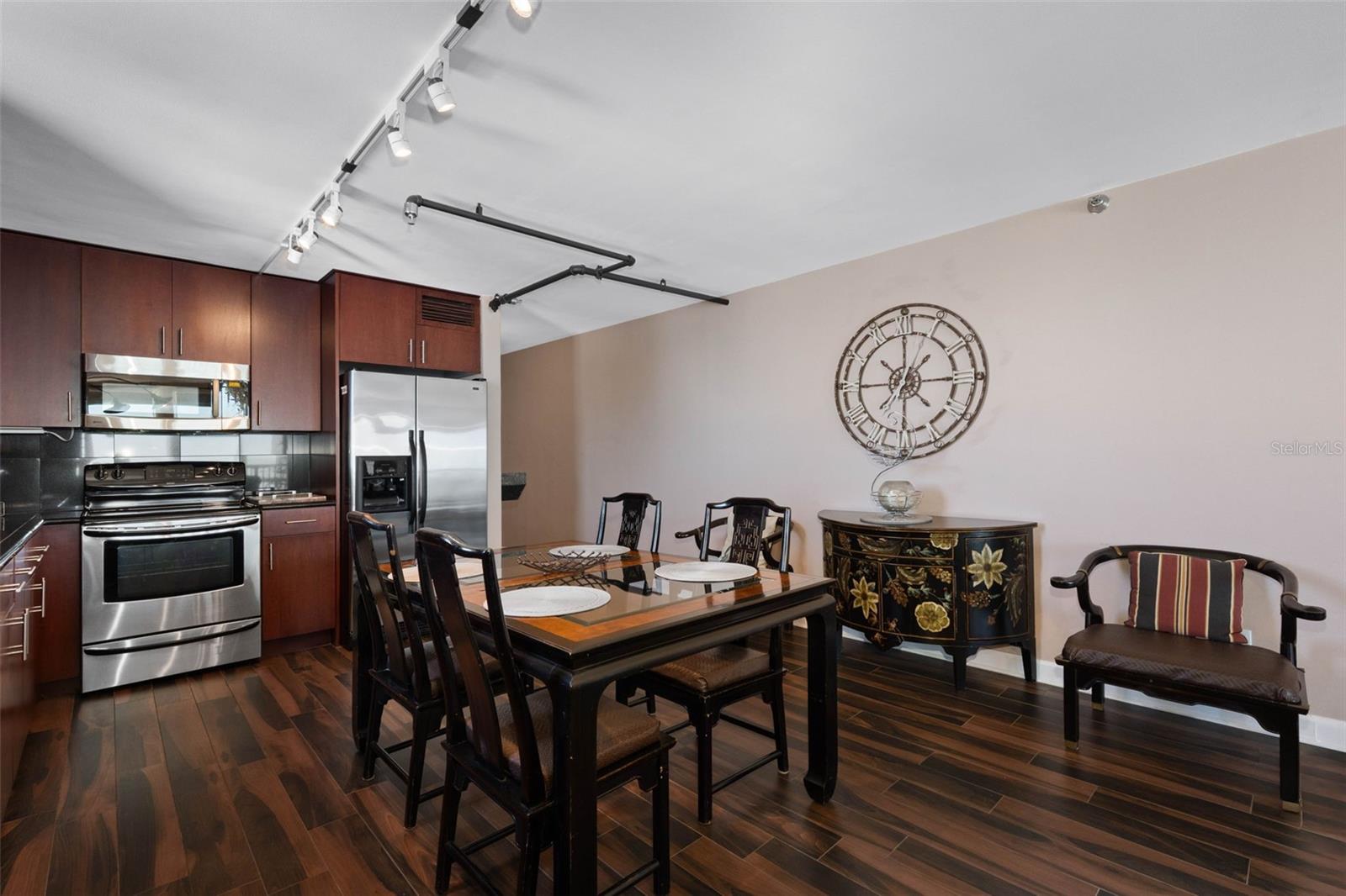 .. INTERIOR SHOT....KITCHEN AREA..