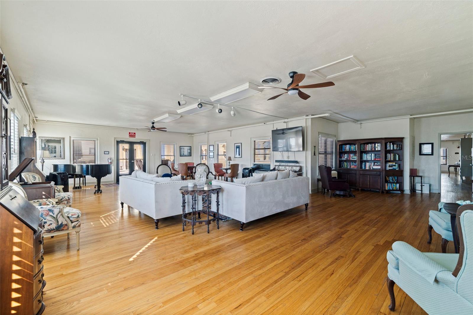 Community Lounge area