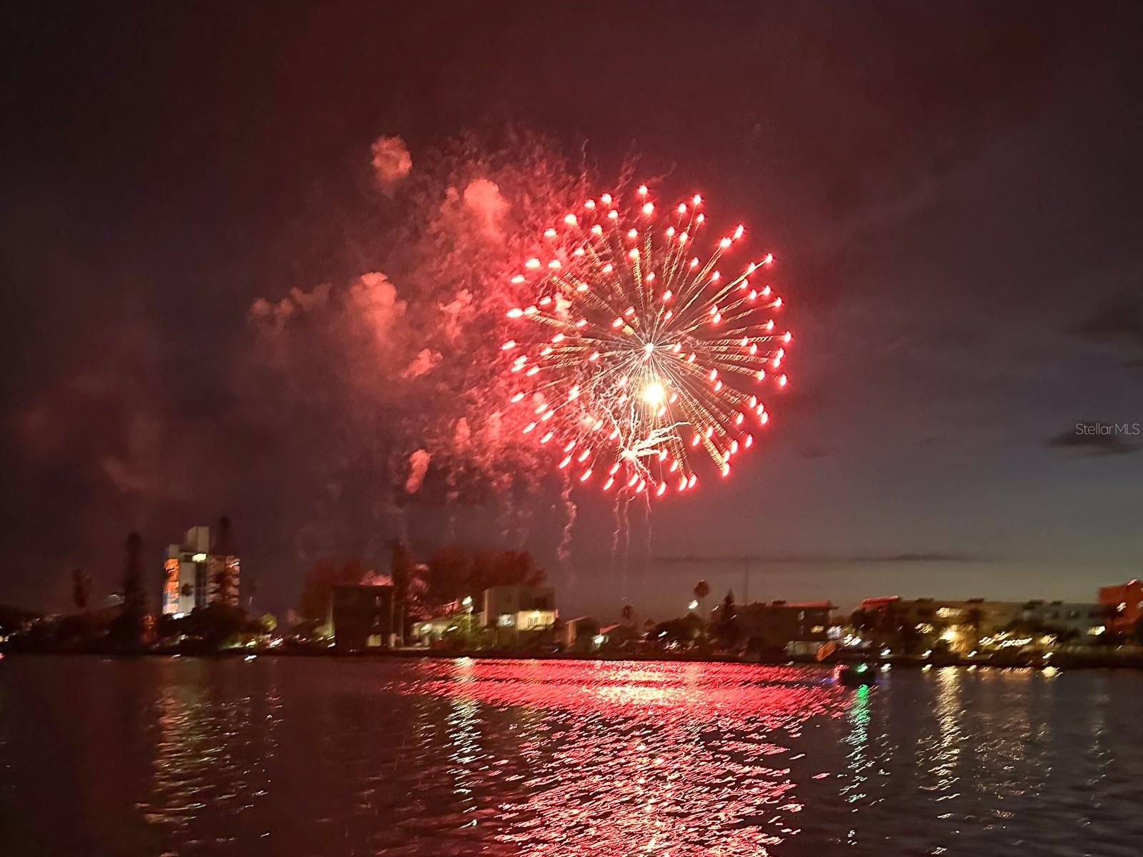 Fireworks at Treasure Island