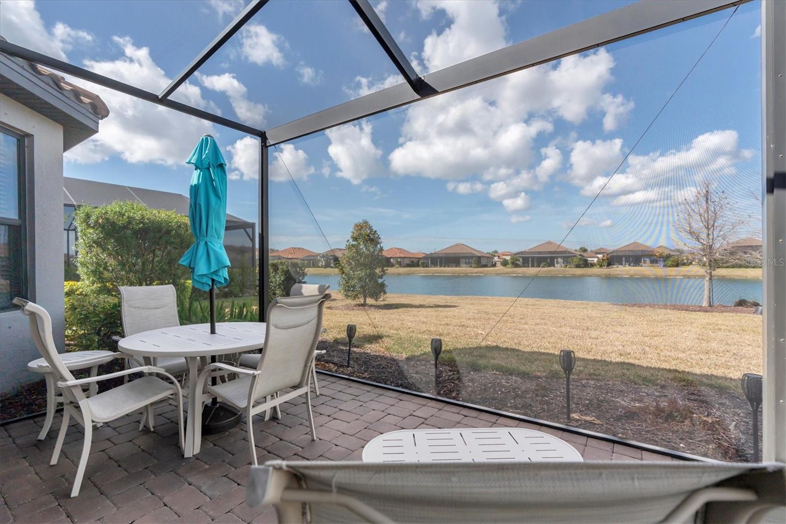 ENJOY THE FLORIDA LIFESTYLE