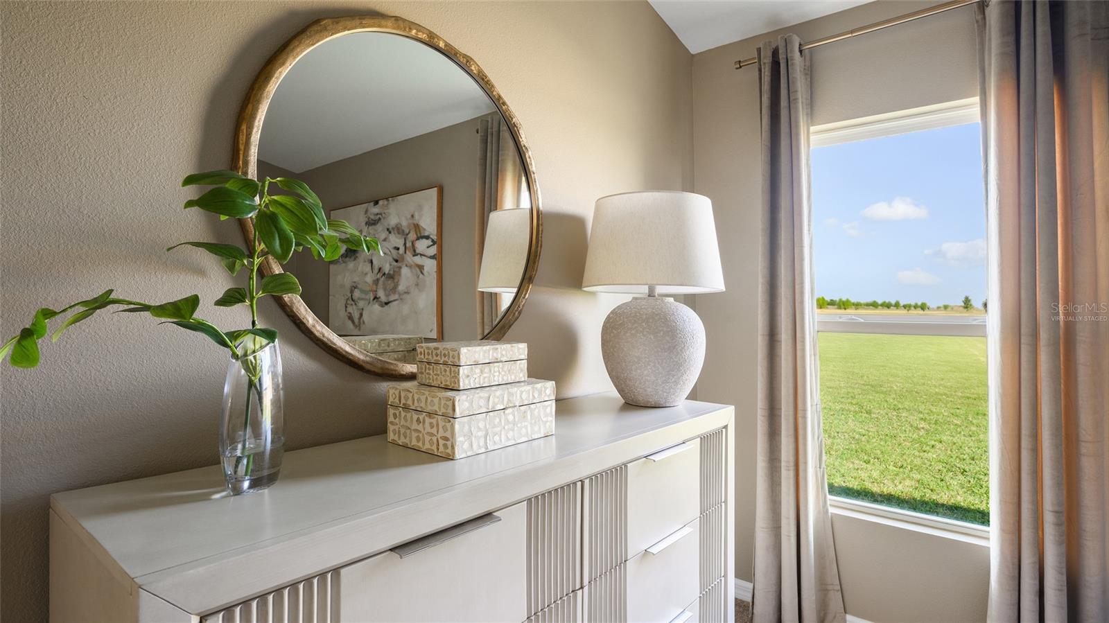 model home/virtually staged