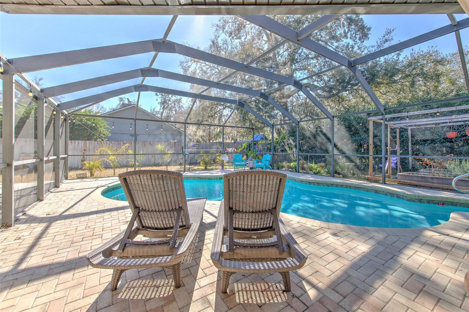 Amazing Screened in Pool