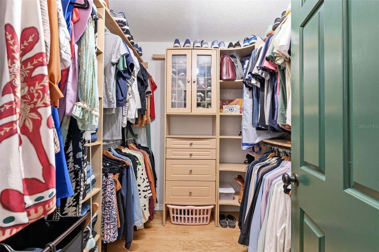 Primary Ensuite Closet