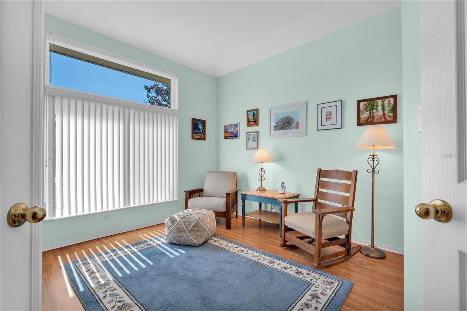 4th Front Bedroom - Double entry doors - Transome window