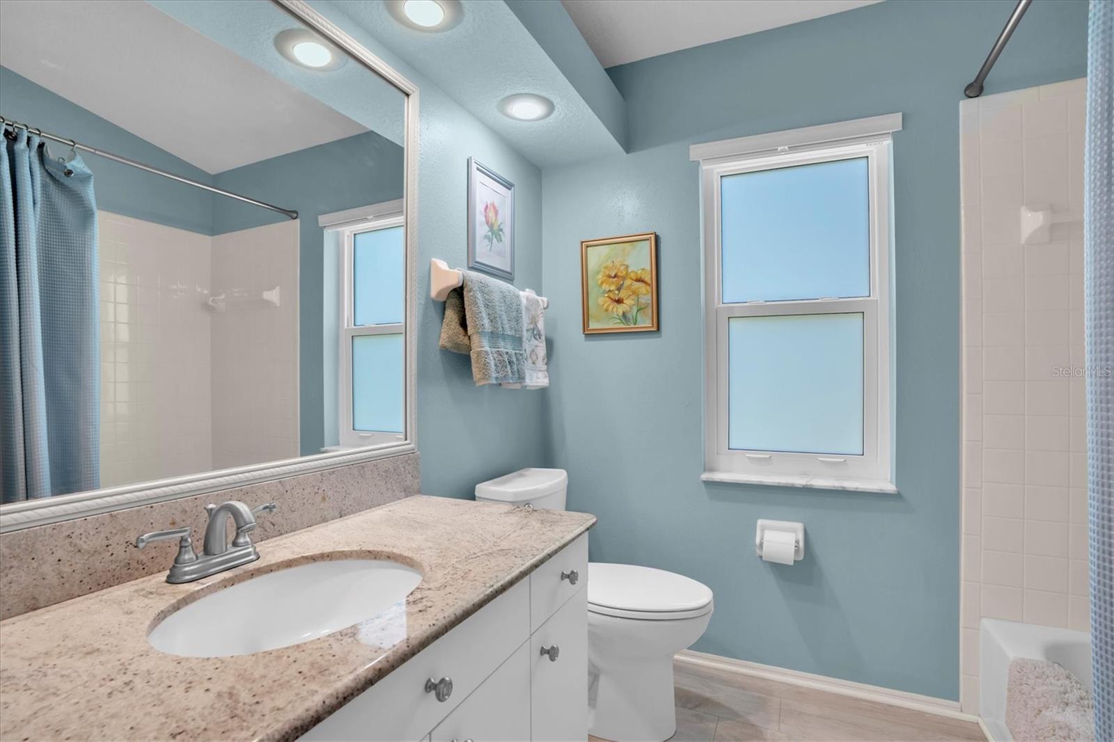 Bath #2 - Tub/Shower combination