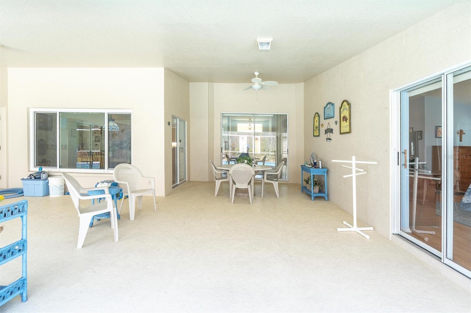 Oversized Covered Lanai