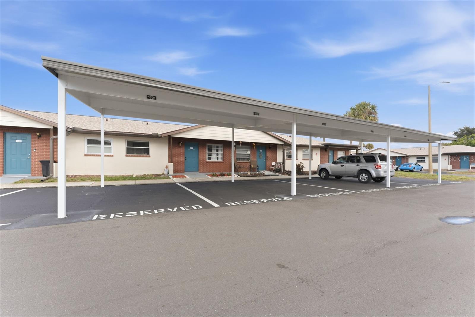 A peaceful villa setting just minutes from everything.