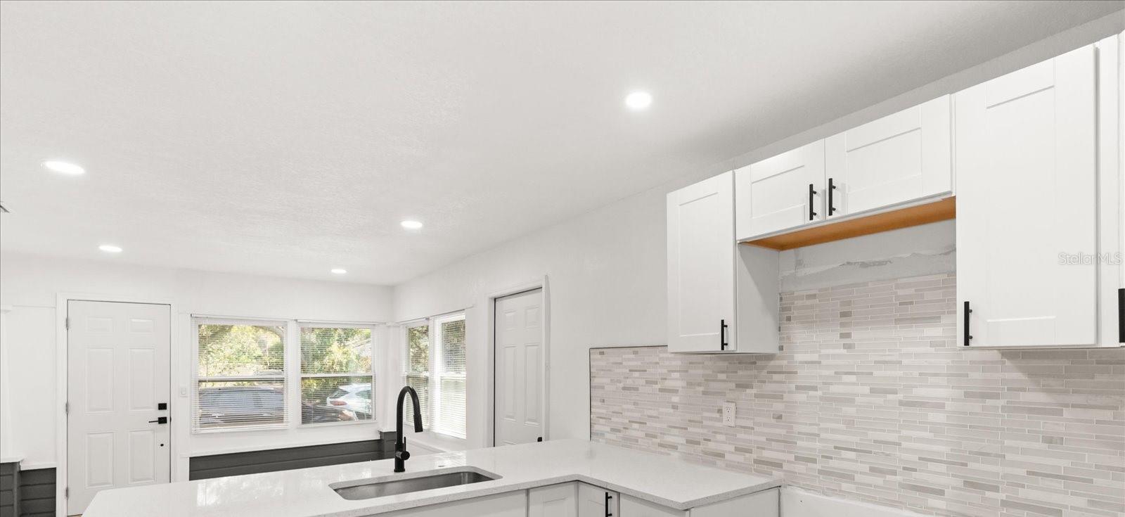 SELLER WILL PROVIDE APPLIANCES