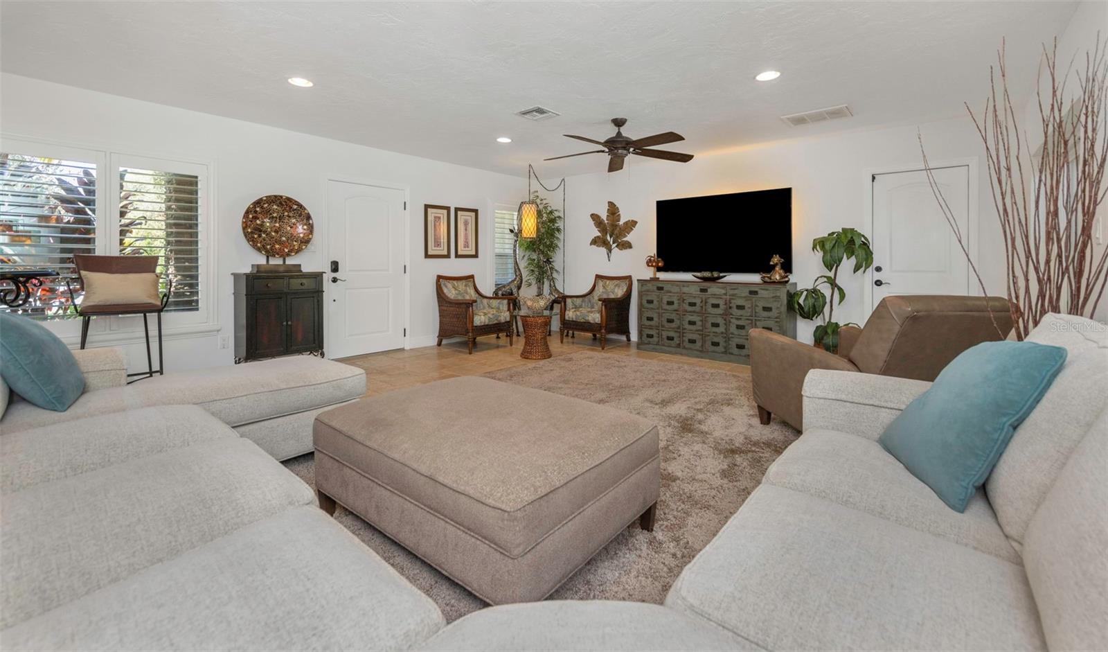 Tropical views curated out of every window