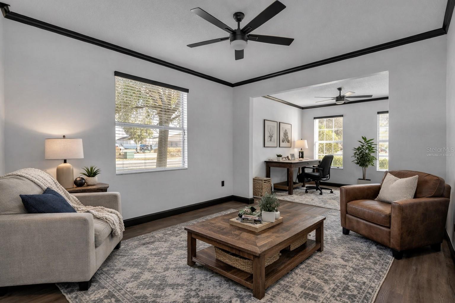 This photo has been virtually staged.