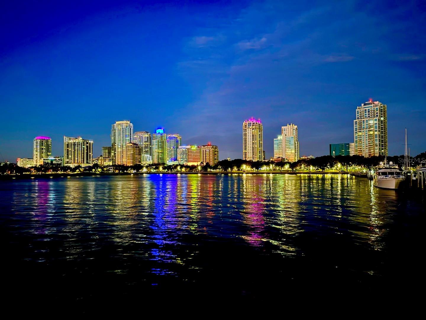 Enjoy Early Morning Walks on the Downtown Waterfront