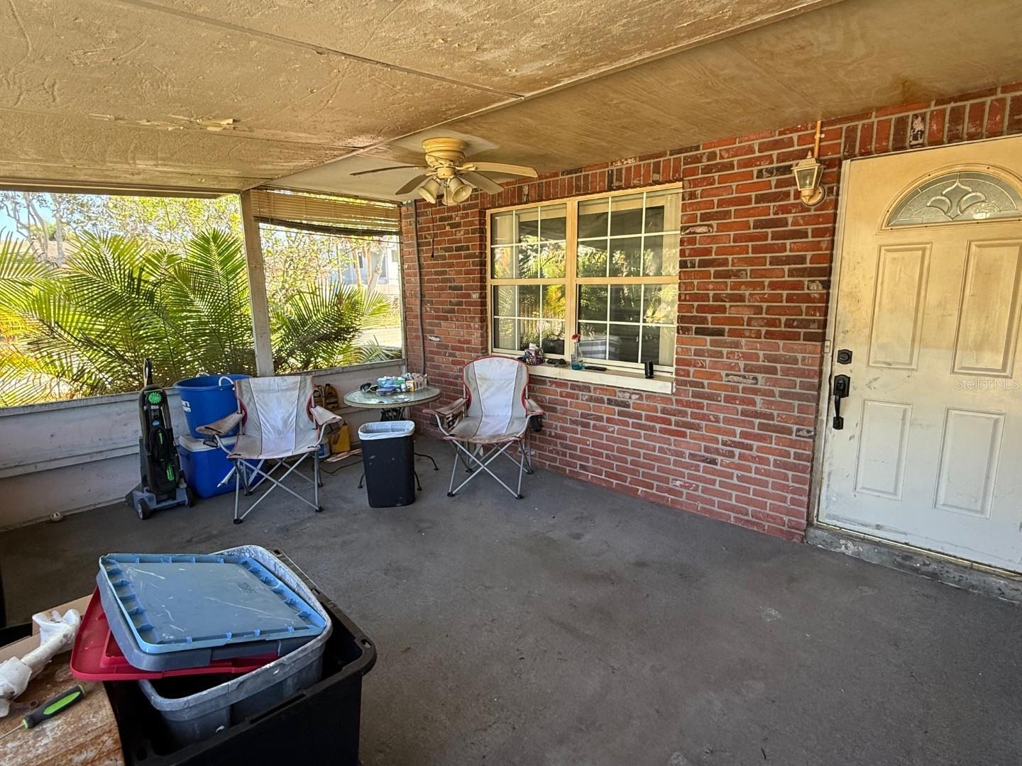 Screened Front Patio