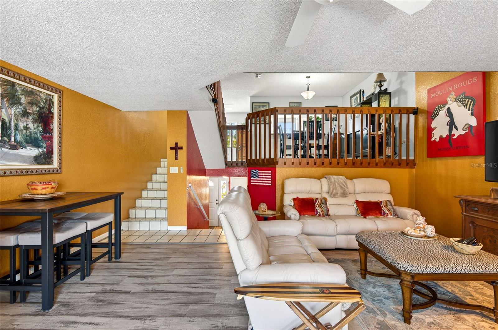 View of the great room from balcony