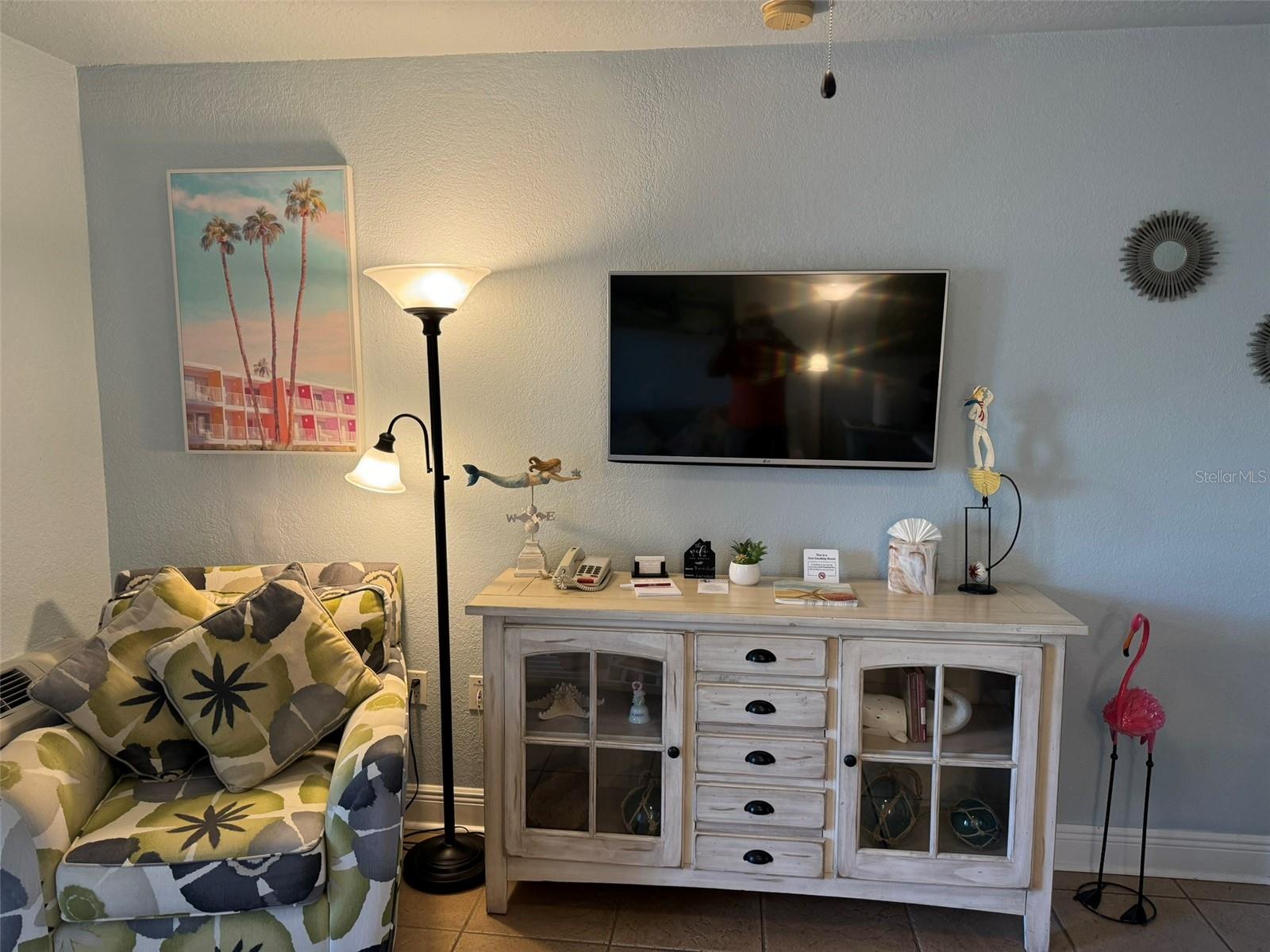 Fully furnished unit