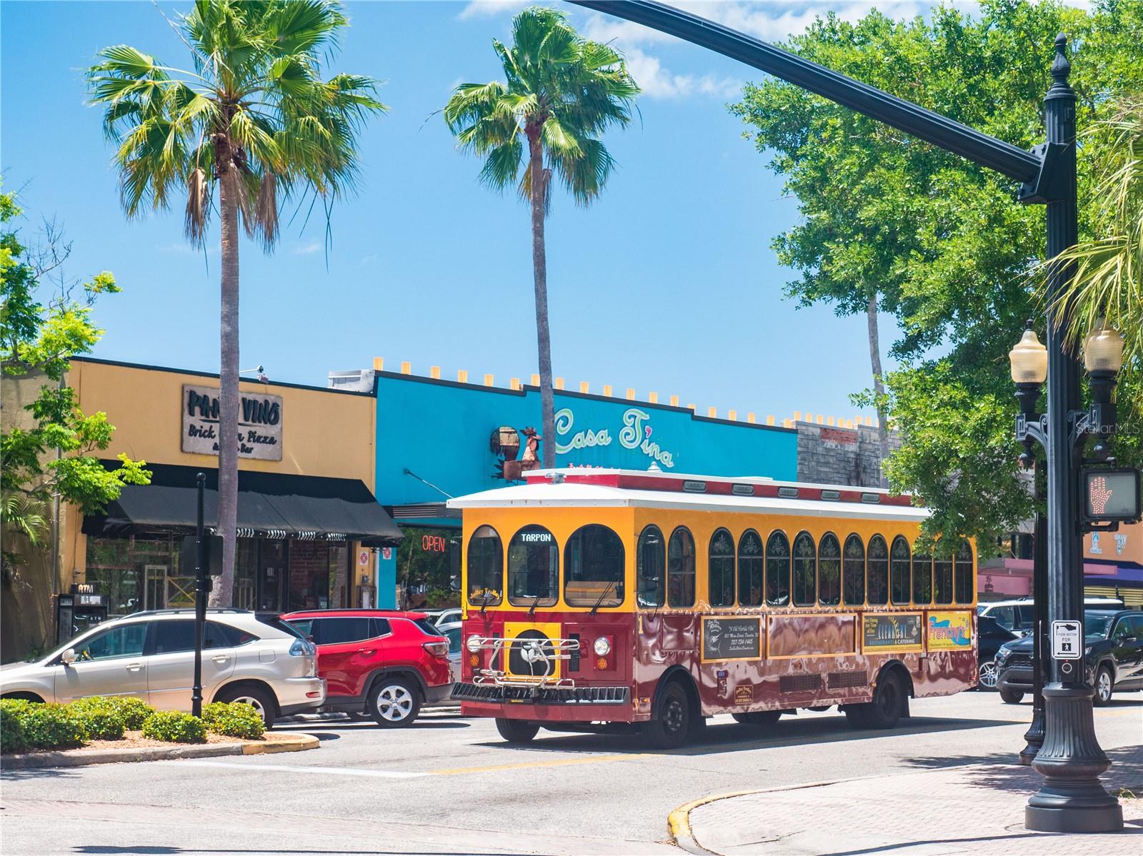 Trolley Service to Downtown Dunedin