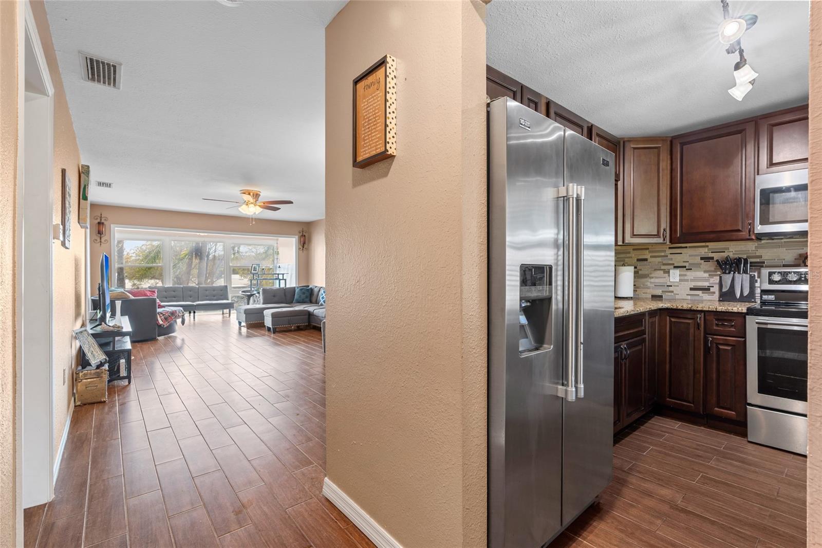 Kitchen/Living room as you enter