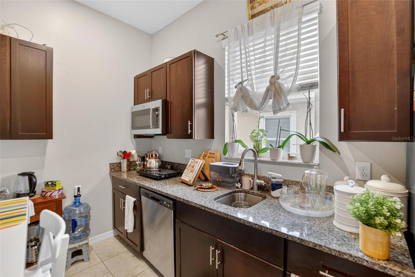 In-Law apartment - Kitchen