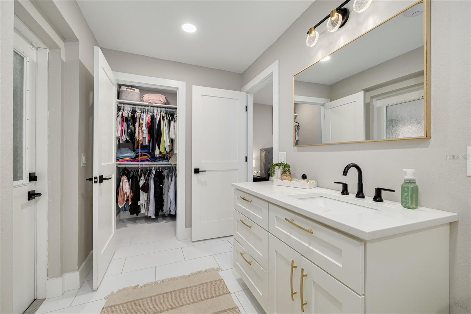 Primary Ensuite with Walk In Closet