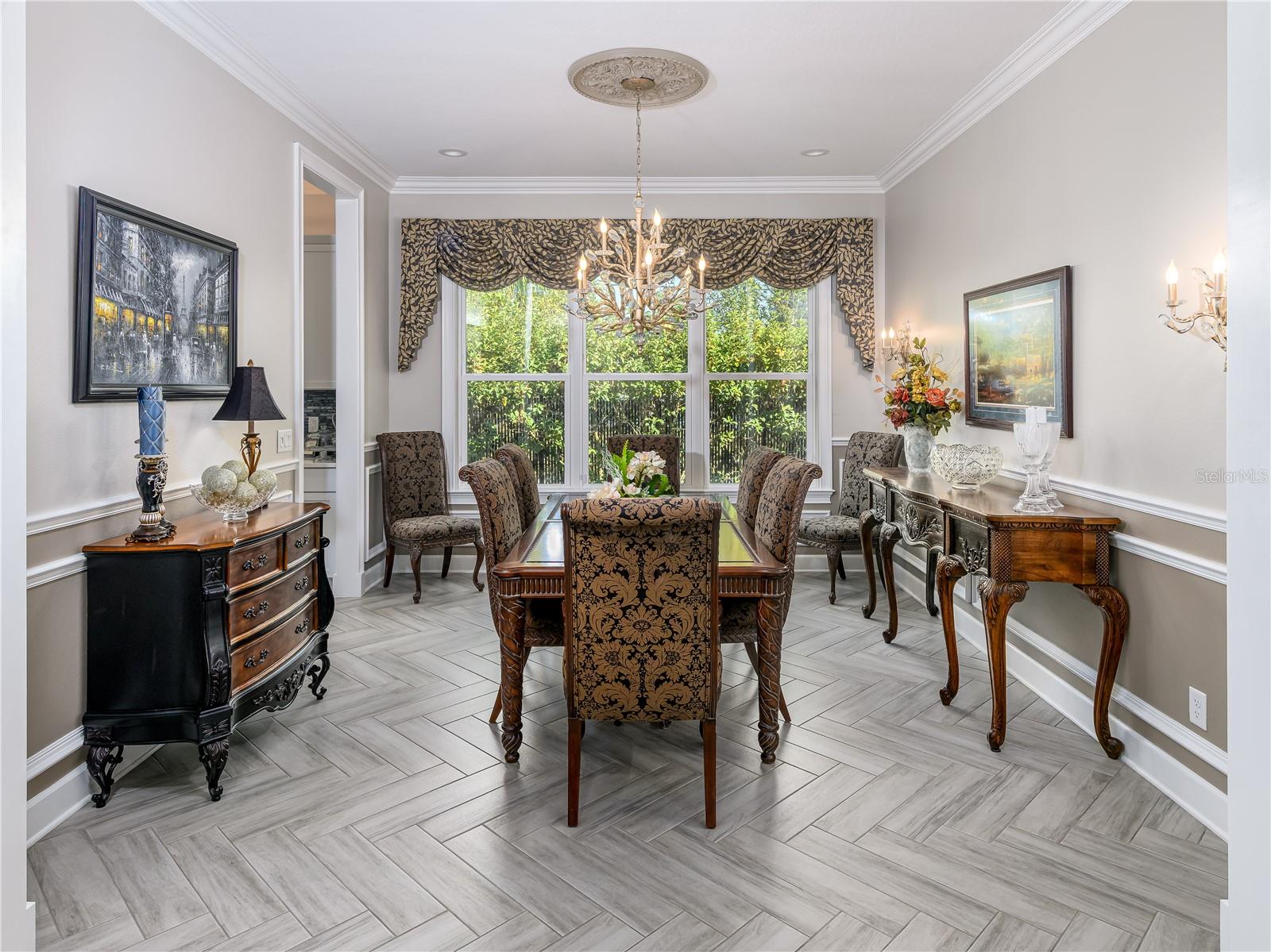 Entertaining Dining Room