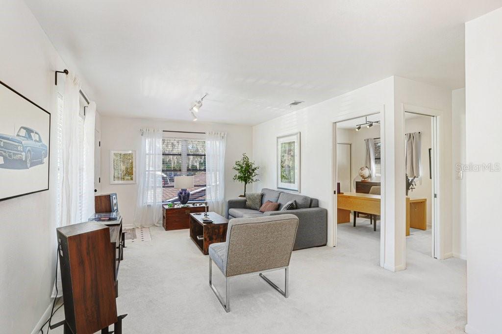 DINING ROOM LIVING ROOM COMBO