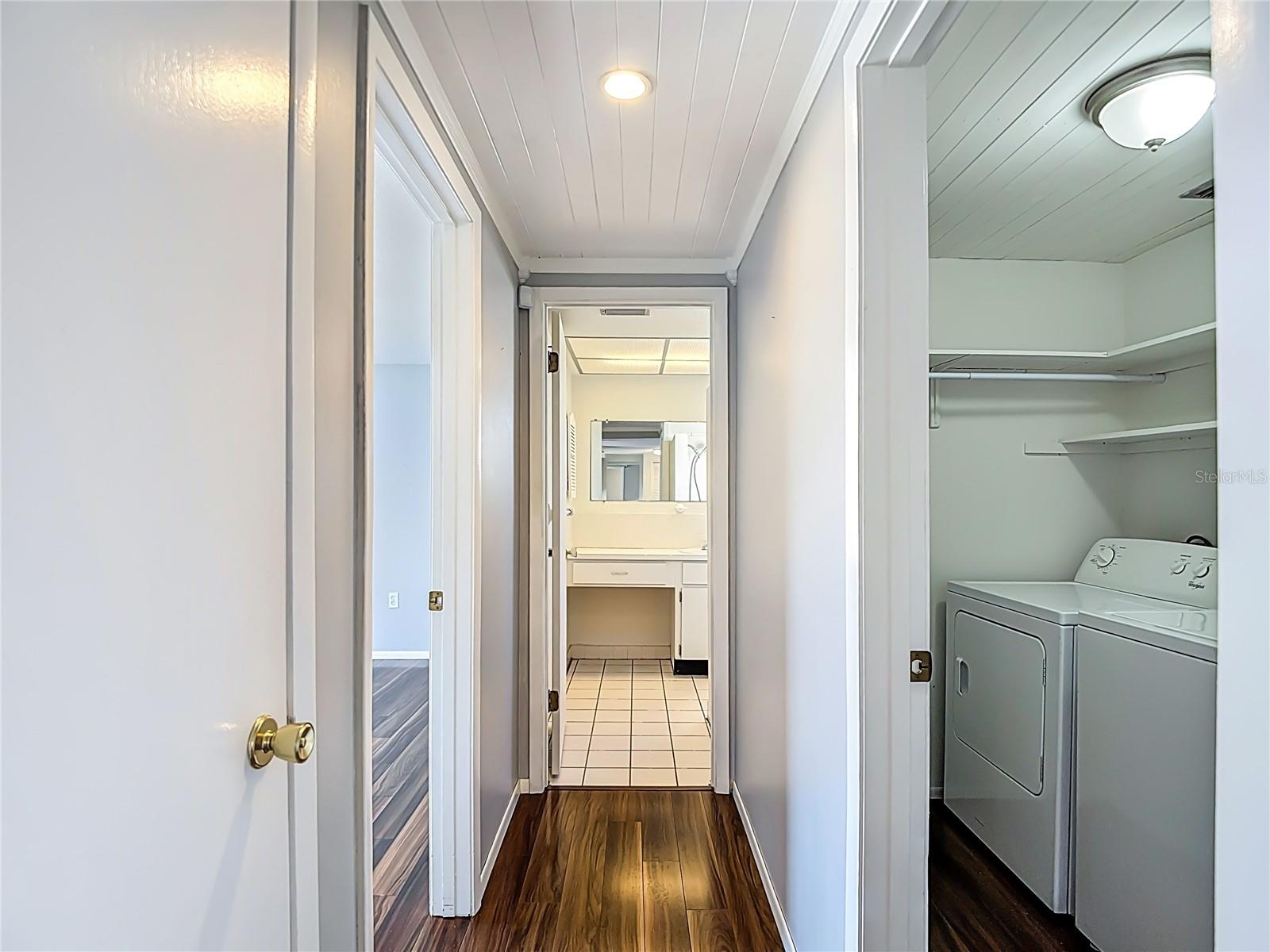 Hallway to 2nd bedroom ,