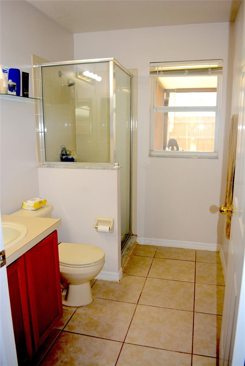 2nd Bathroom